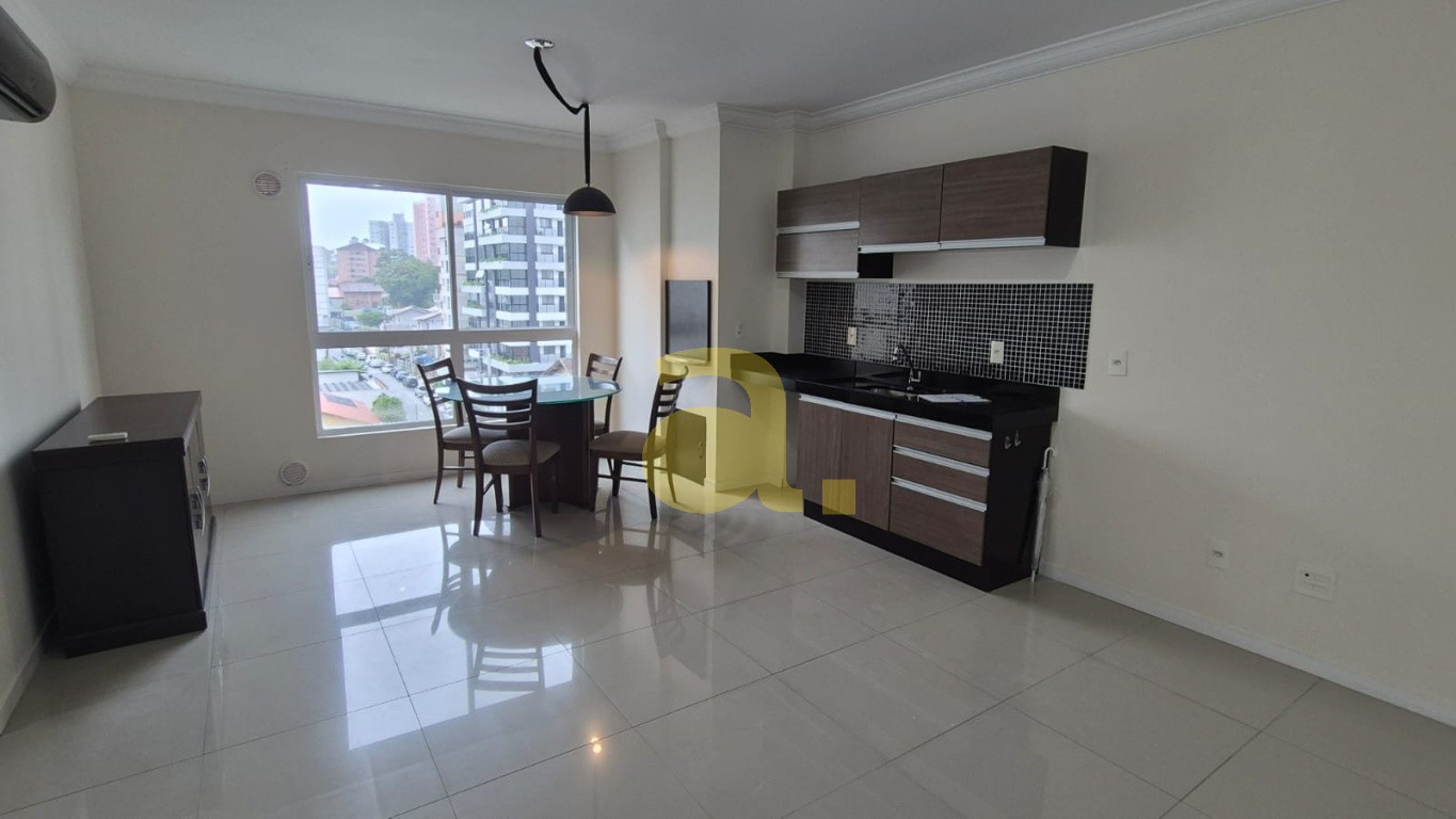 Apartamento, 2 quartos, 75 m² - Foto 1