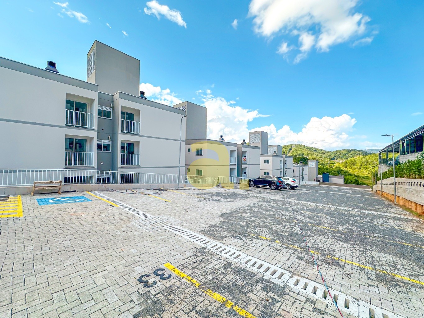 Apartamento com 2 dormitórios para alugar, 70m Semi Mobiliado- Fortaleza Alta - Blumenau/SC - foto 1