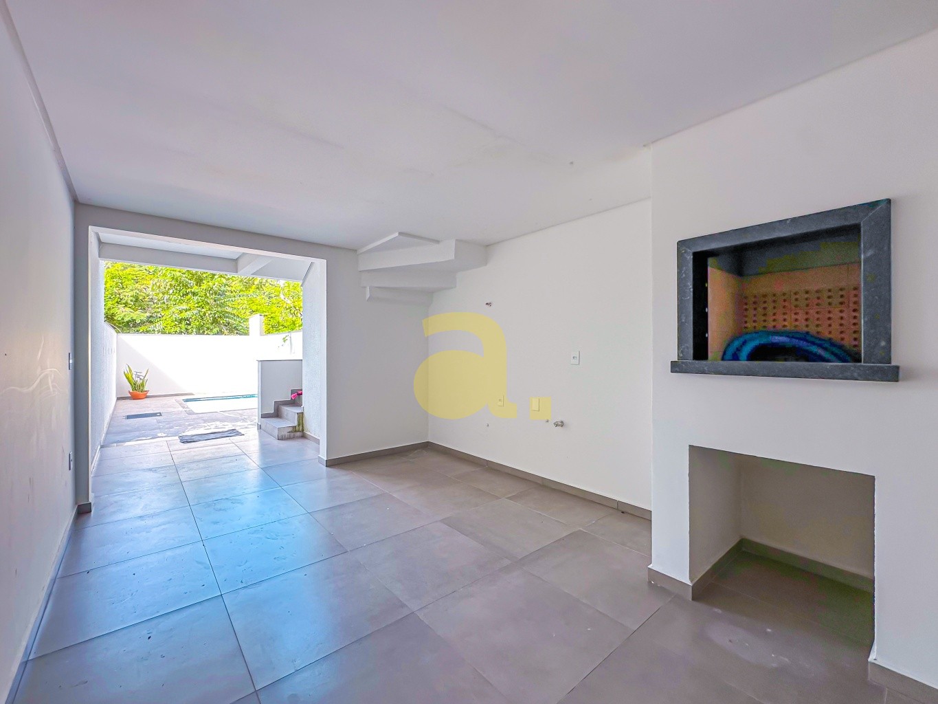 Sobrado com piscina e 3 dormitórios (1 suíte) | Bairro Escola Agrícola, Blumenau — foto 5