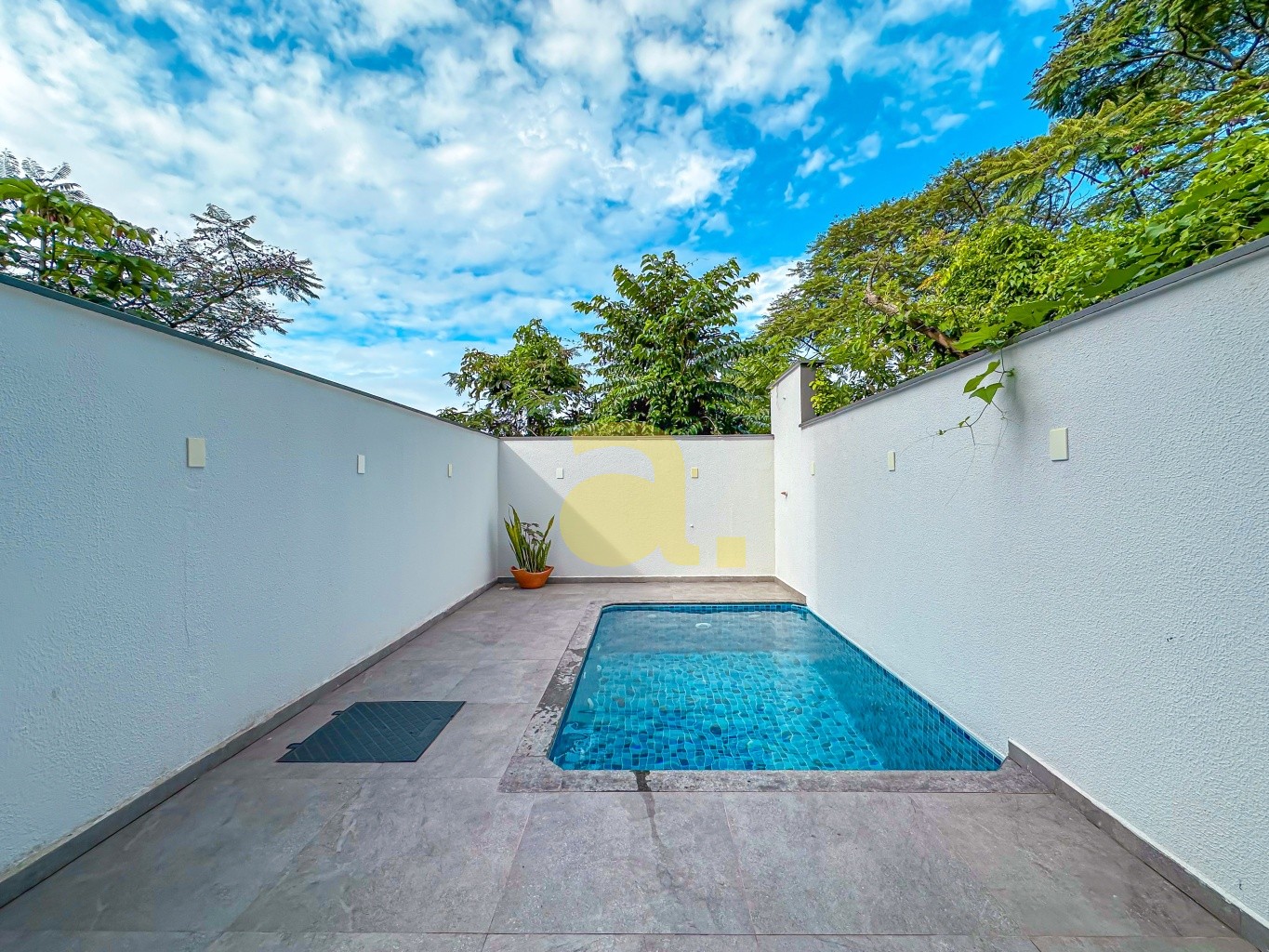 Sobrado com piscina e 3 dormitórios (1 suíte) | Bairro Escola Agrícola, Blumenau — foto 7