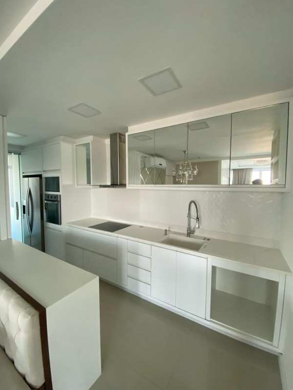 Belíssimo Apartamento semimobilado com 3 dormitórios sendo 1 suíte, em condomínio completo, no bairro Sete de Setembro em Gaspar! — foto 7