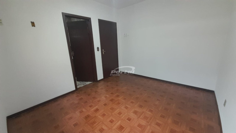 Casa com 2 dormitórios e uma edícula no Bairro itoupavazinha em Blumenau! — foto 6
