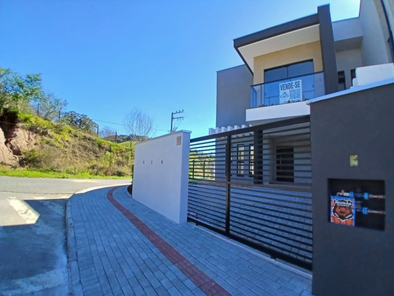 Casa 3 dormitórios pronto para morar no Bairro Bela Vista, Gaspar SC — foto 4