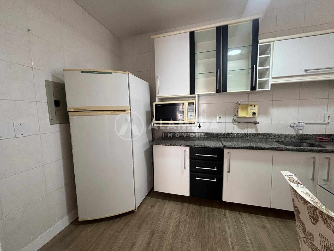 Apartamento muito bem localizado no Bairro Itoupava Seca, em Blumenau. — foto 7