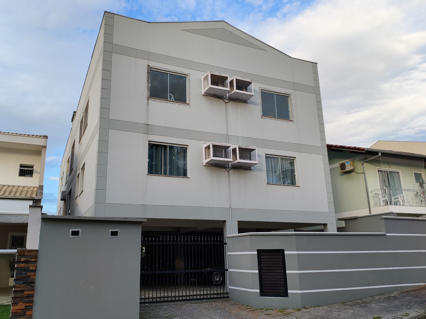 Apartamento pronto para morar e rformado no Bairro Velha Central - foto 1