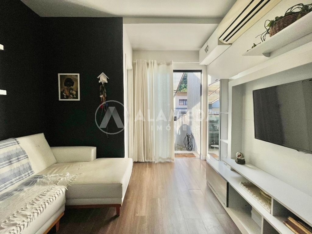 SOBRADO MOBILIADO À VENDA NO BAIRRO GLÓRIA. — foto 3