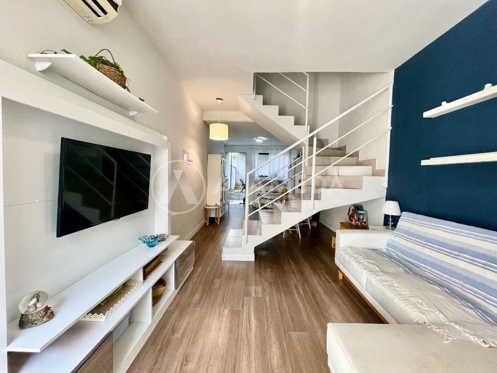 SOBRADO MOBILIADO À VENDA NO BAIRRO GLÓRIA. — foto 4