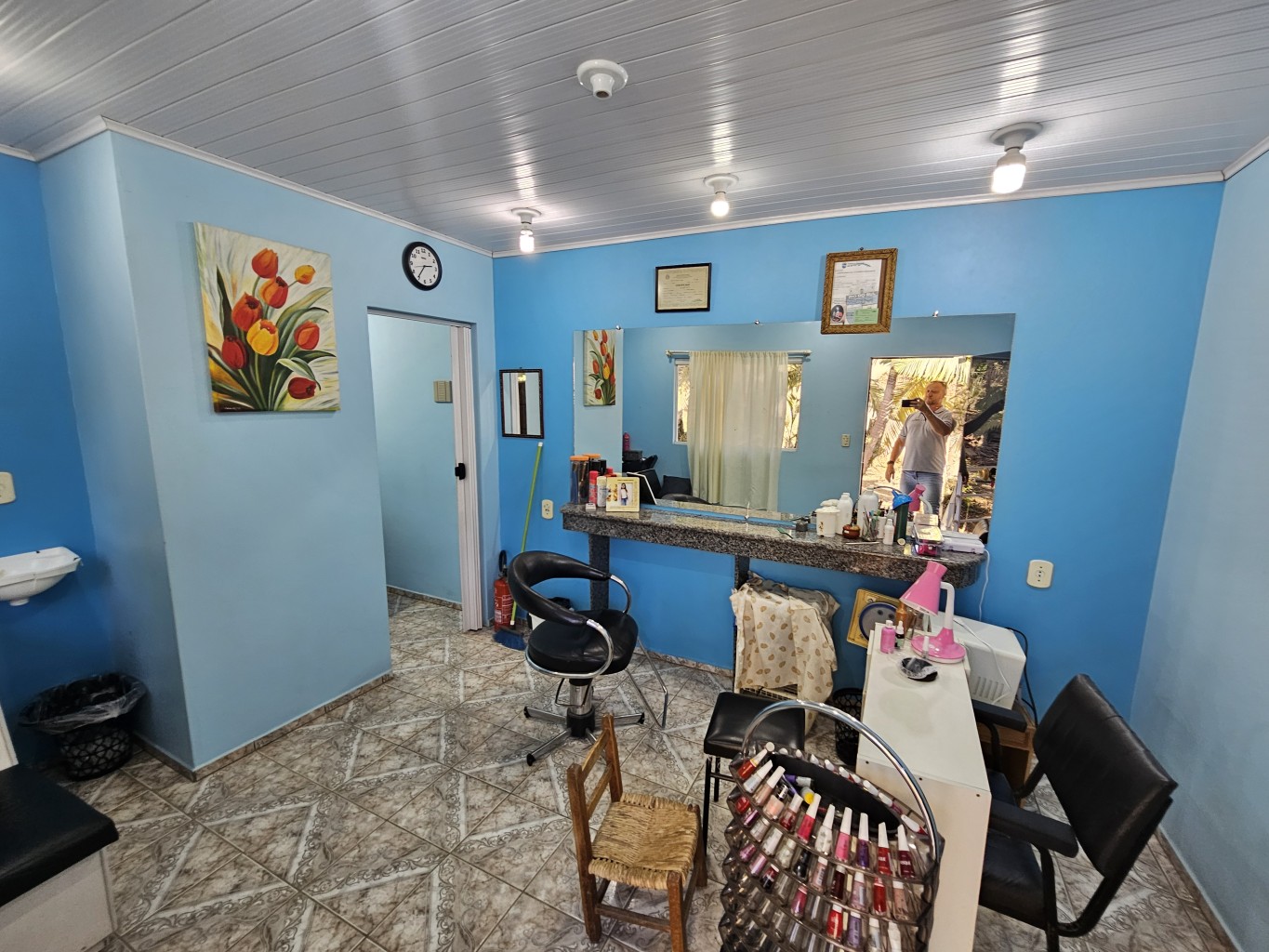 Sala/quarto anexo a casa