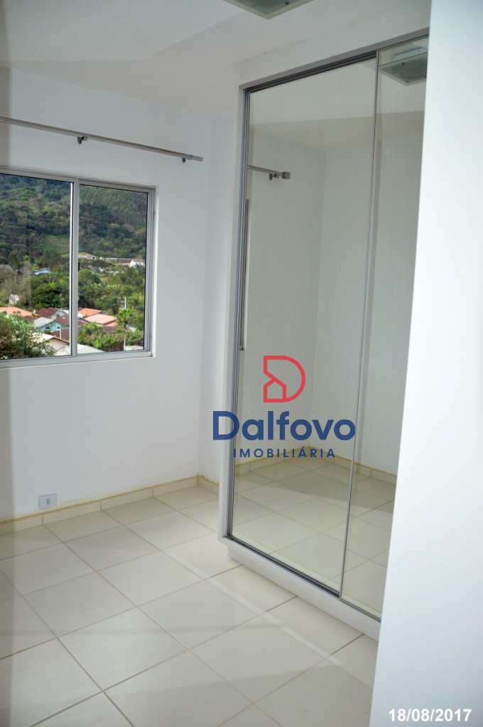 Dormitório 02