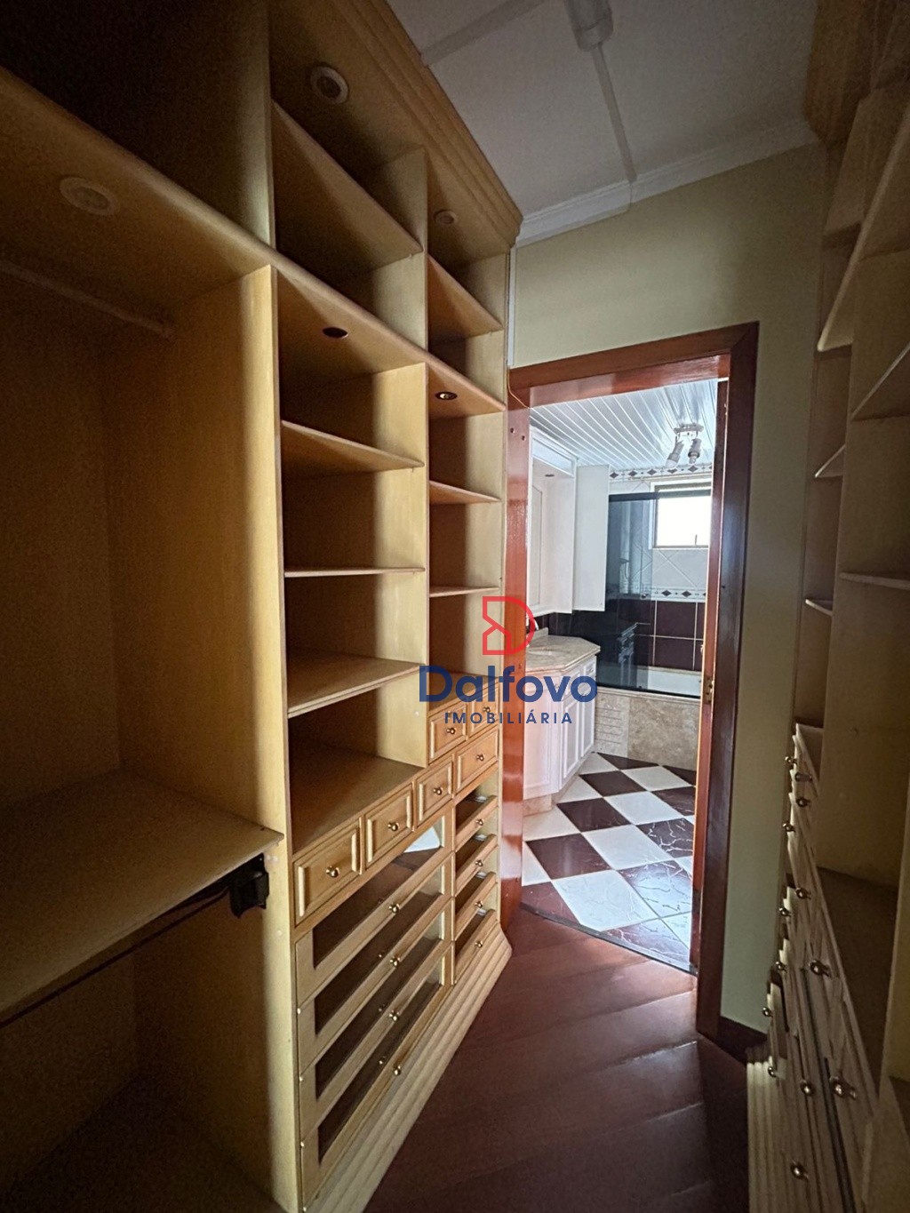 Dormitório suíte closet