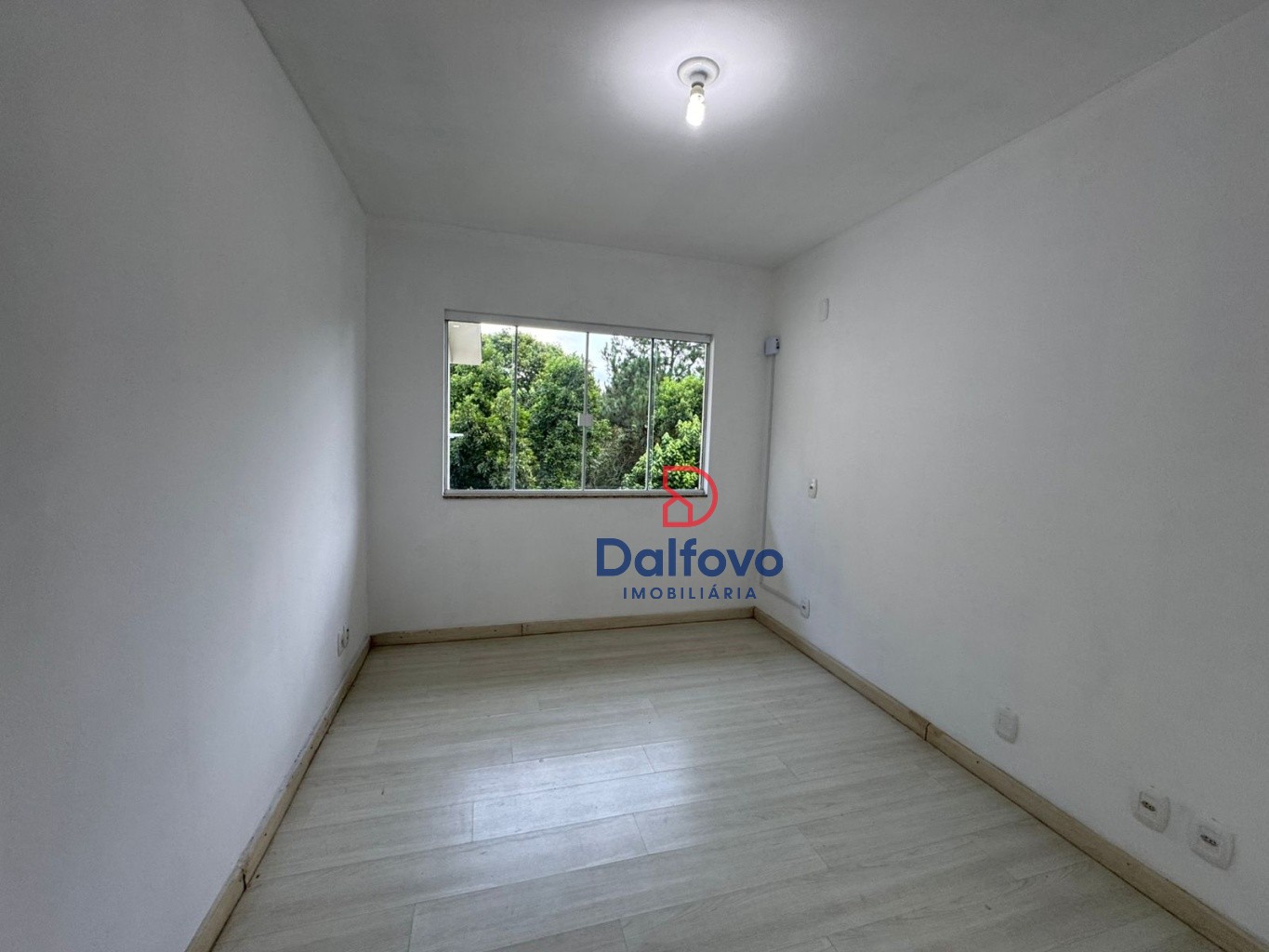 Dormitório 01
