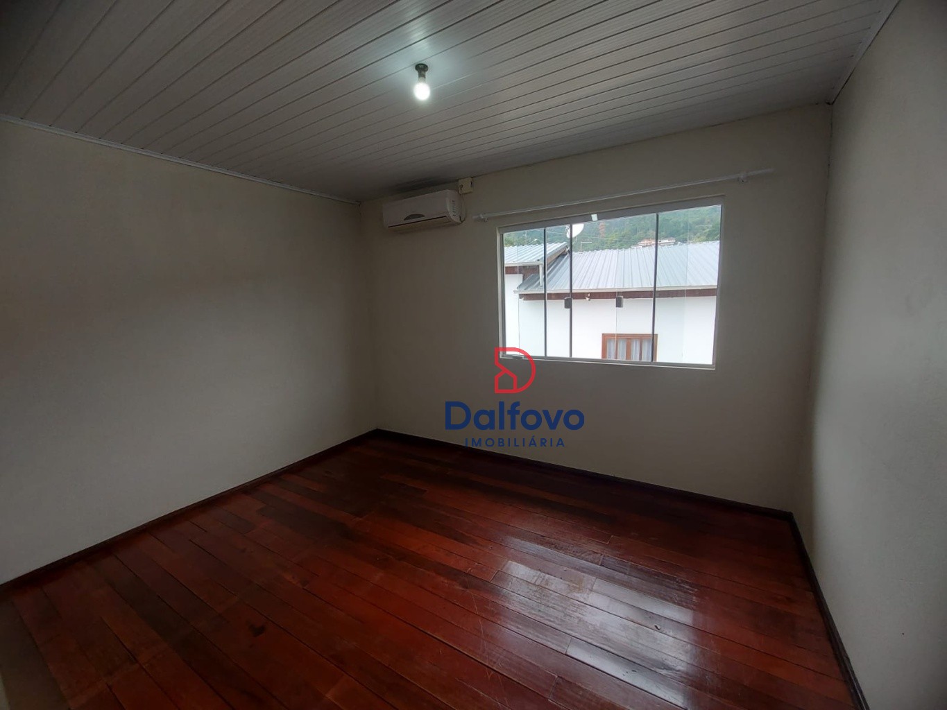 Dormitório 02