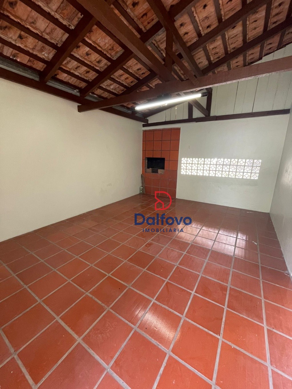 Garagem/Churrasqueira