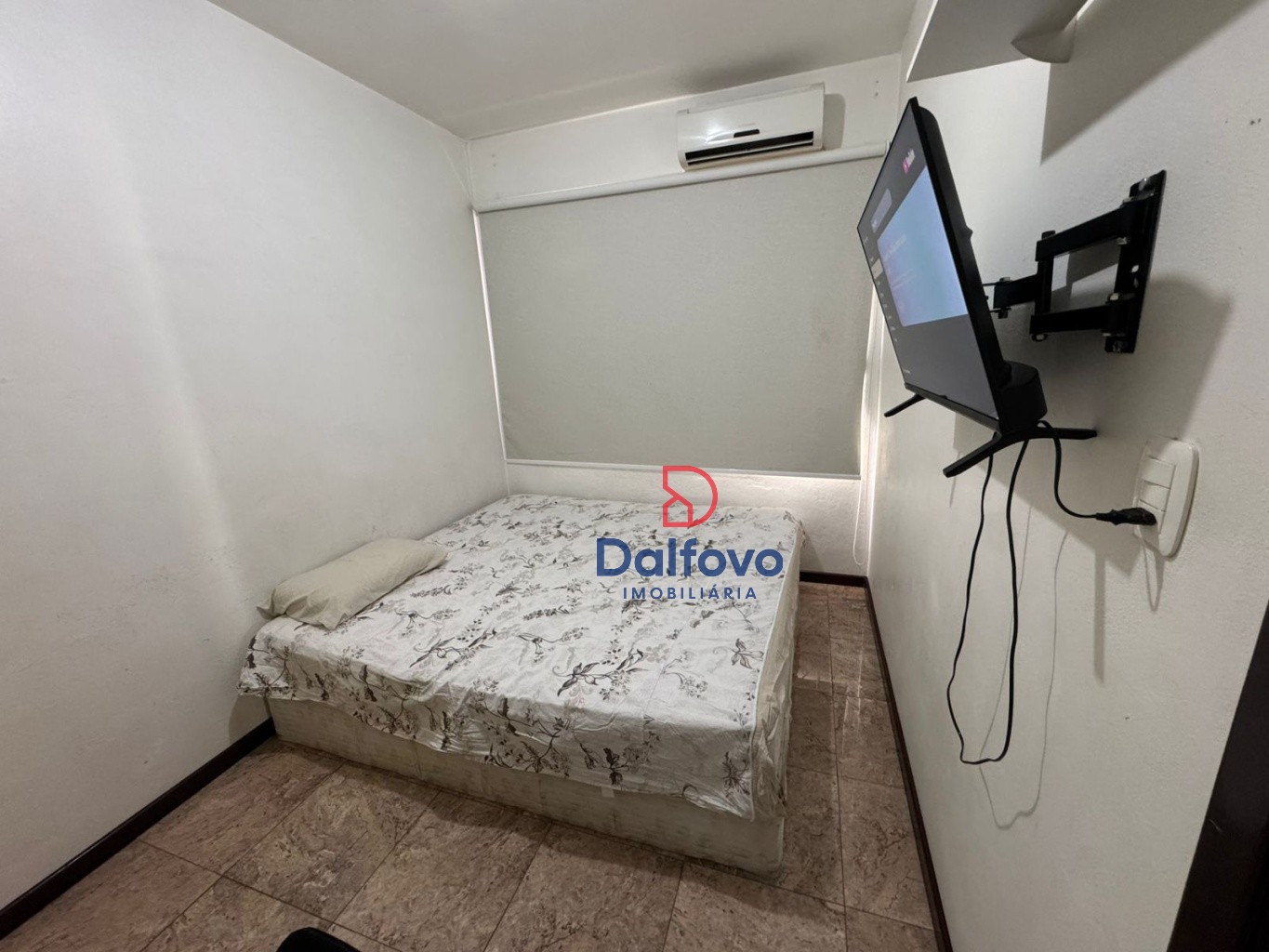 Dormitório 01