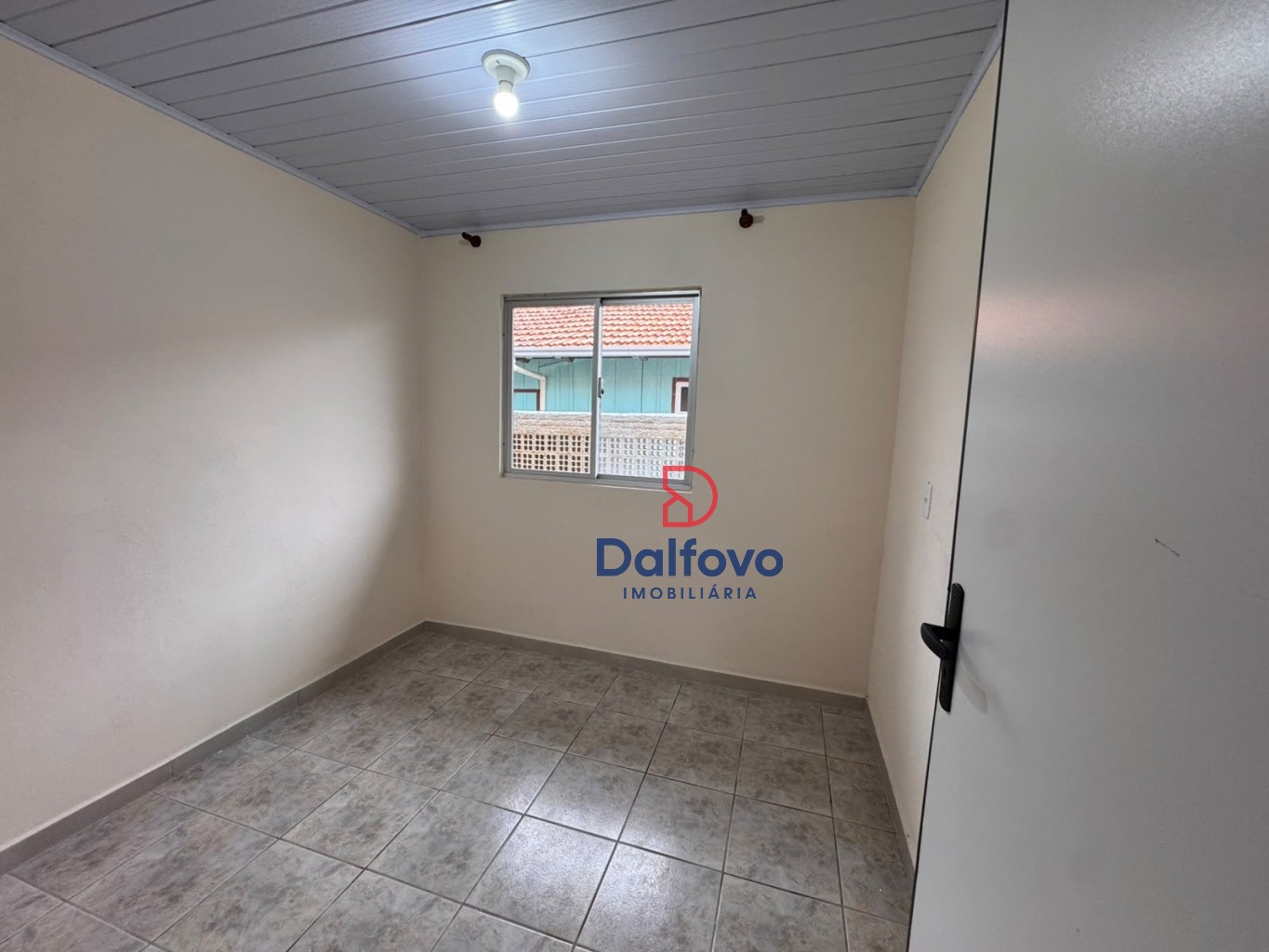 Dormitório 01