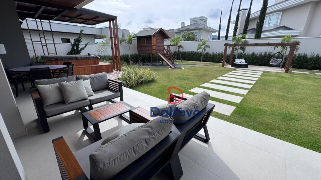 Sala externa e Jacuzzi