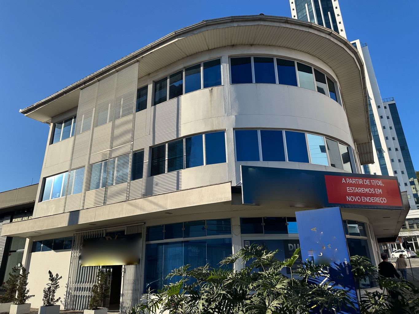 Prédio comercial em bairro nobre da cidade. - foto 1