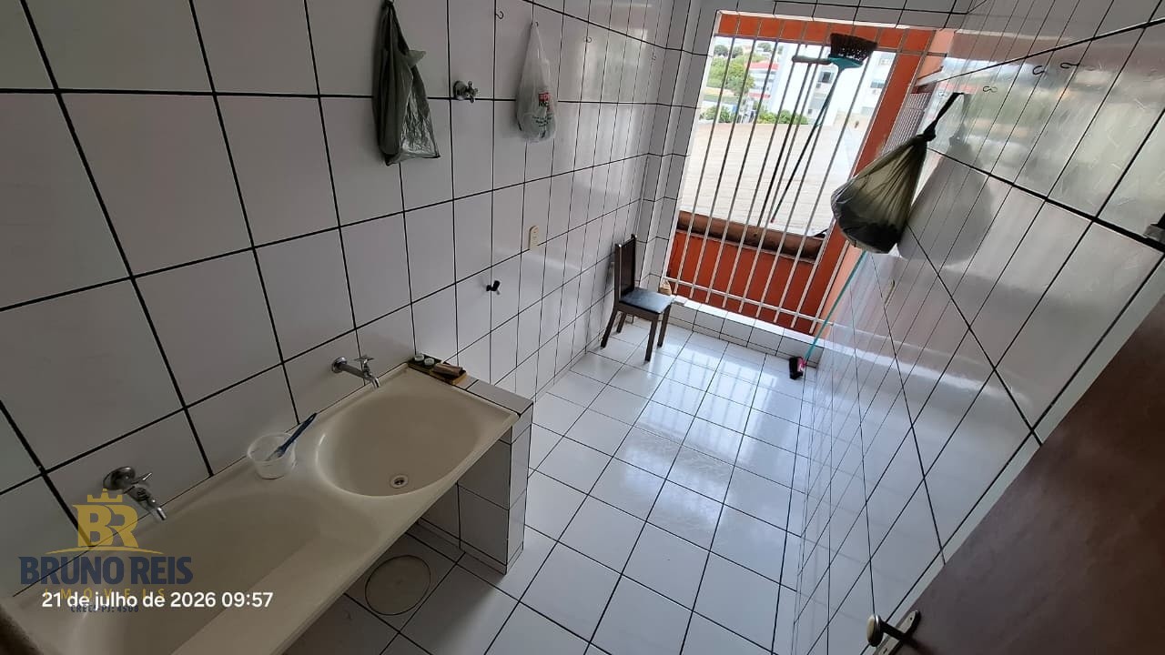 ÁREA DE SERVIÇO