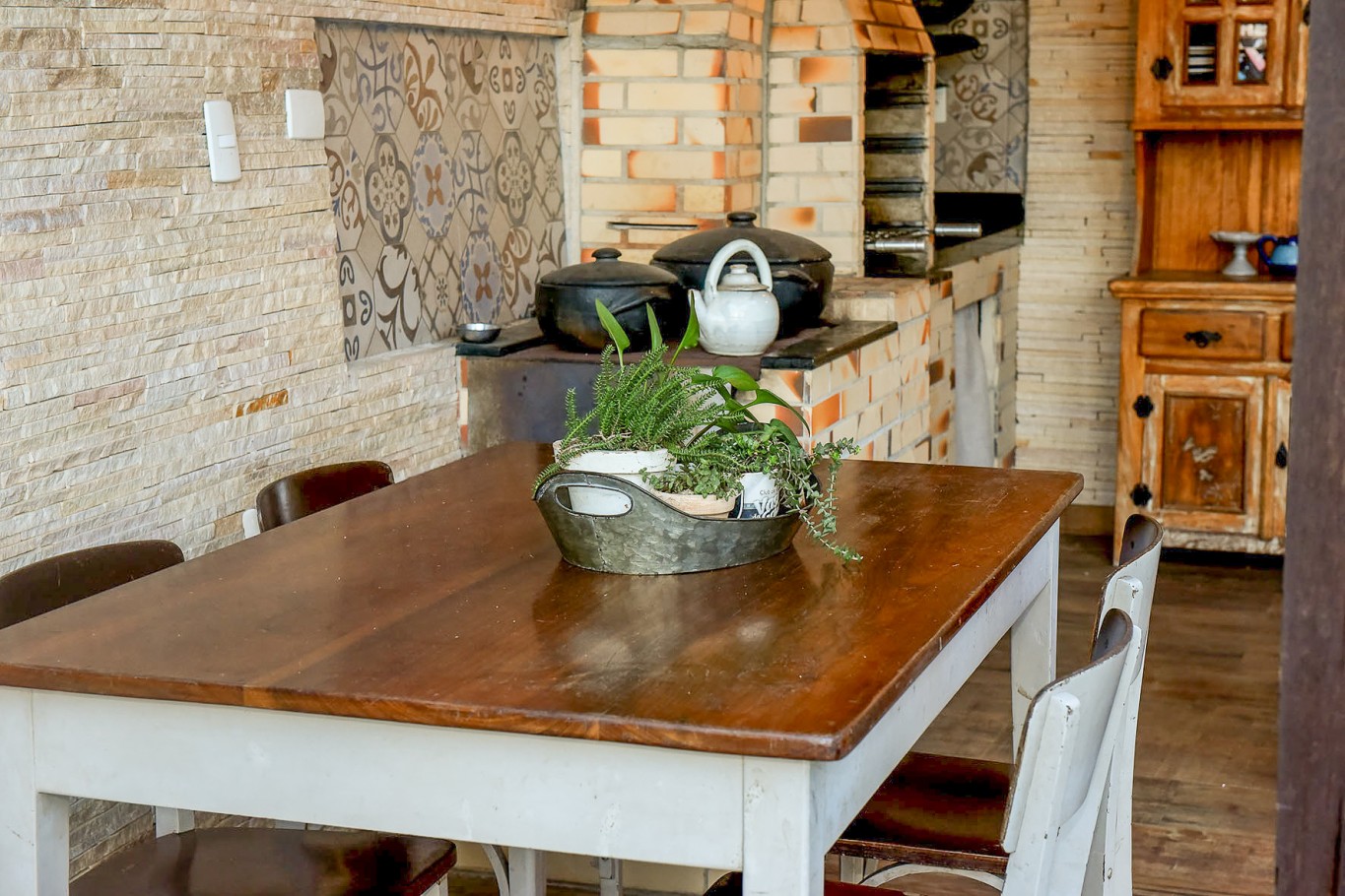 Ampla casa, área de festas com piscina ! — foto 5