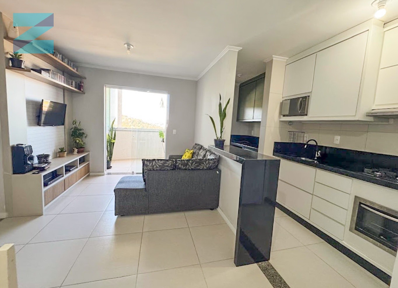 Apartamento de último andar, a poucos metros da Cooper ! - foto 1