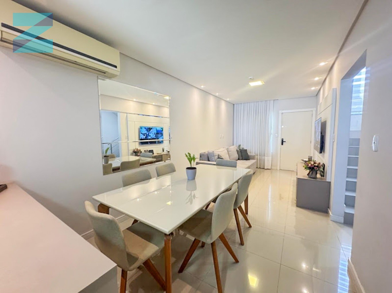 Sobrado semi-mobiliado, e climatizado ! - foto 1