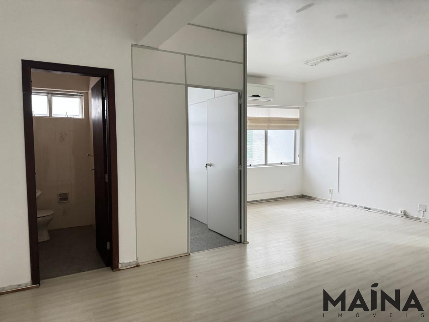 Sala Comercial de no bairro Centro, em Blumenau | Eu Corretor