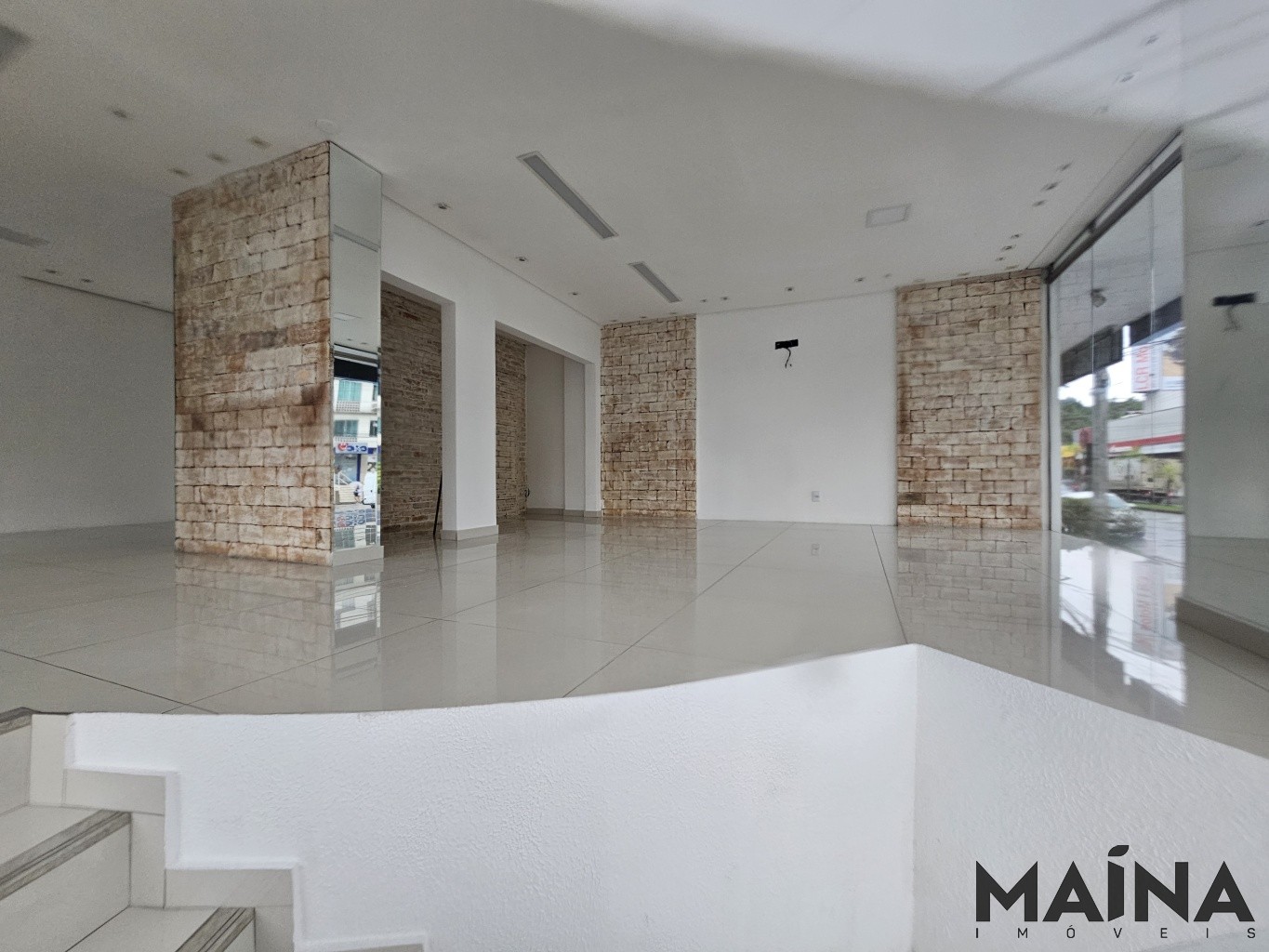 Sala Comercial de 433m² no bairro Victor Konder, em Blumenau | Eu Corretor