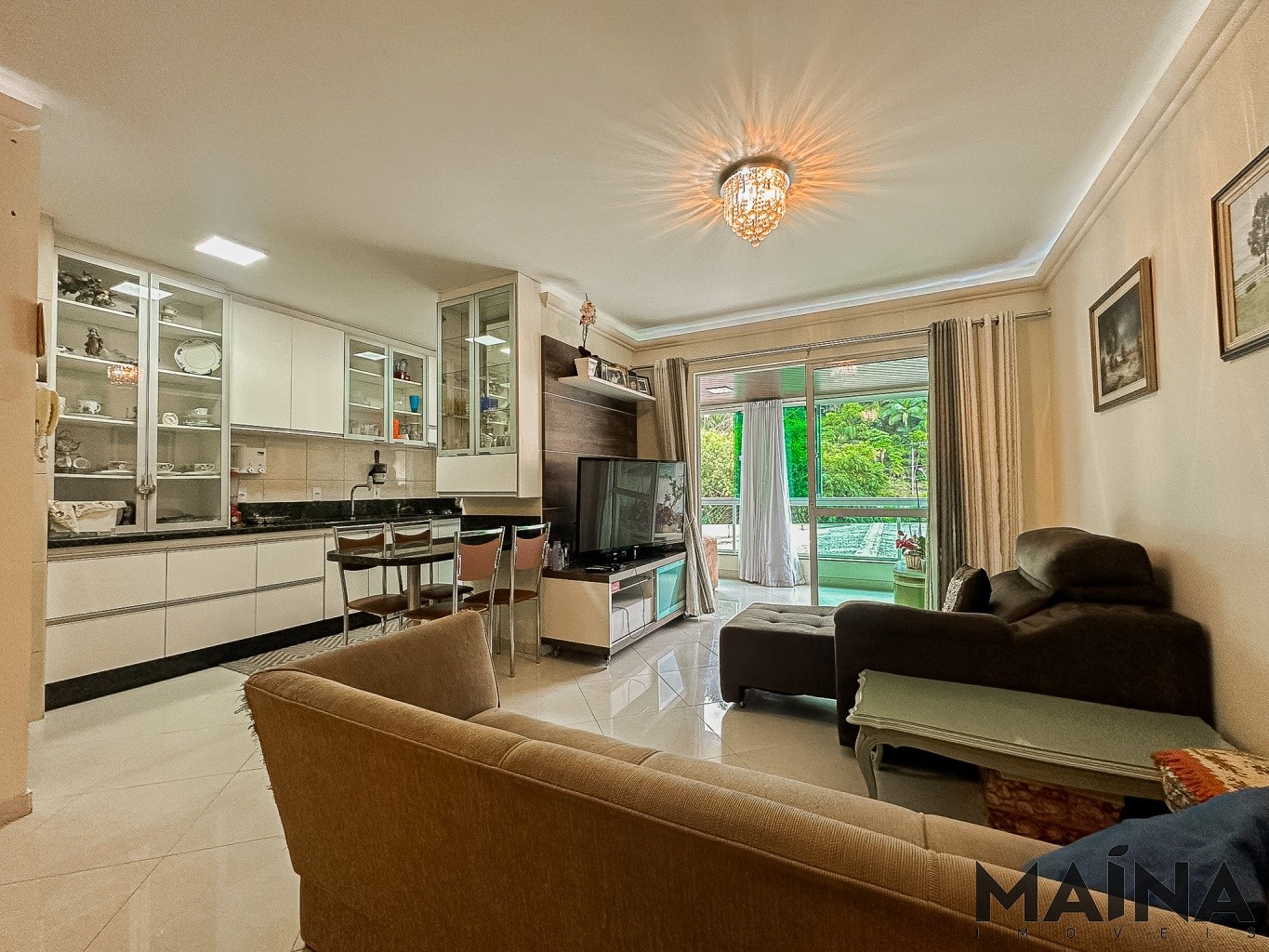 Apartamento de 3 quartos, 132m² no bairro Bom Retiro, em Blumenau | Eu Corretor