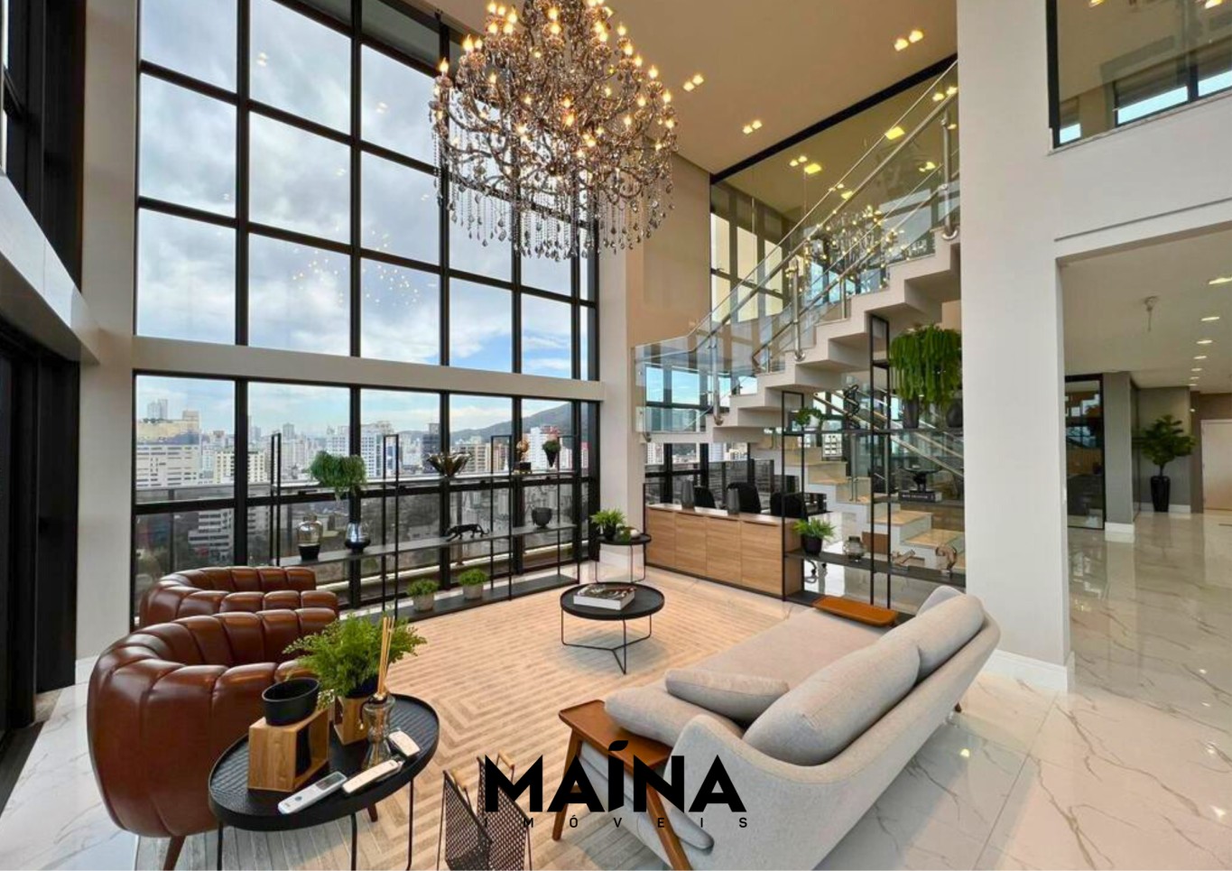 Sala Comercial de 426m² no bairro Centro, em Itajaí | Eu Corretor