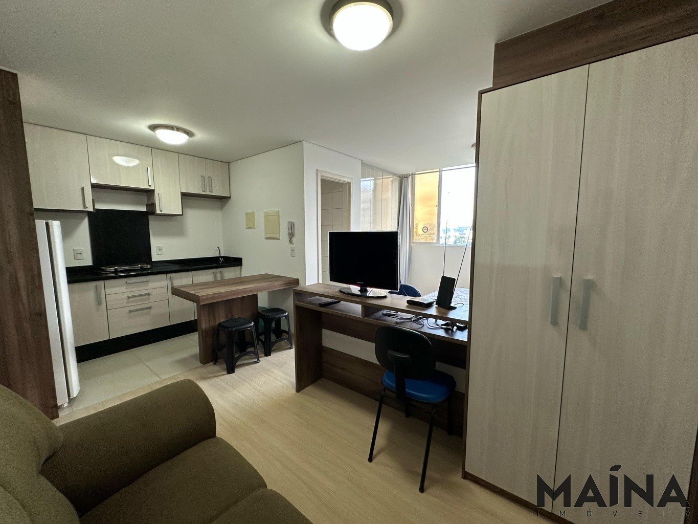 Kitnet de 1 quarto, 27m² no bairro Centro, em Blumenau | Eu Corretor
