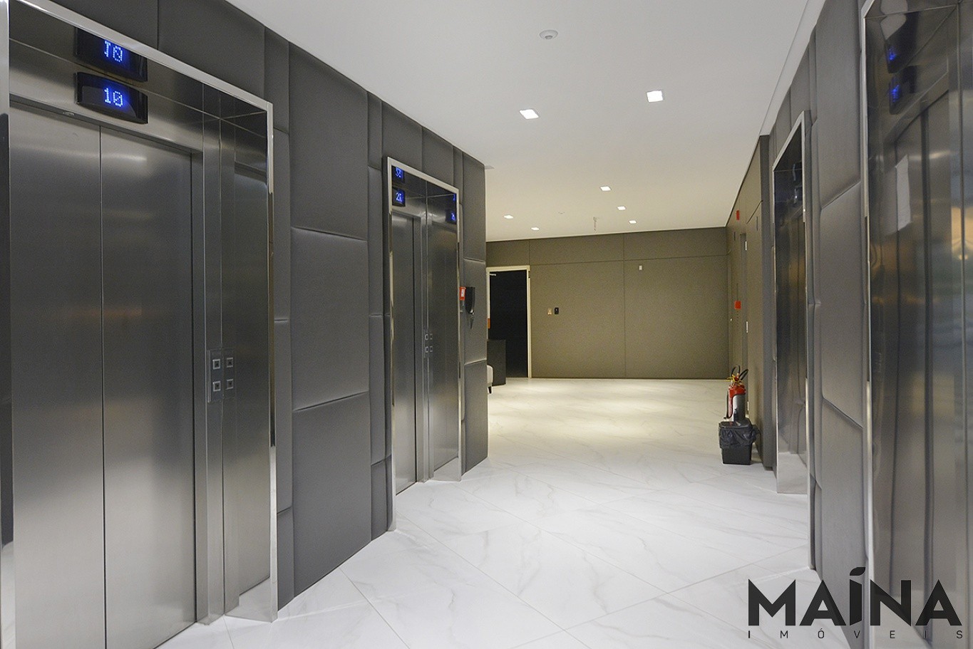 Sala Comercial de 60m² no bairro Garcia, em Blumenau | Eu Corretor