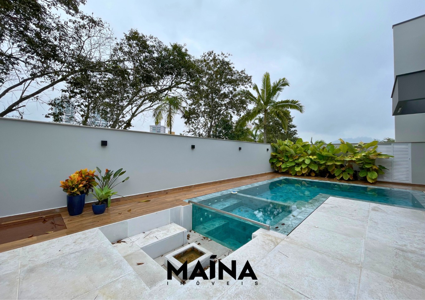 Casa de 3 quartos, 307m² no bairro Velha, em Blumenau | Eu Corretor