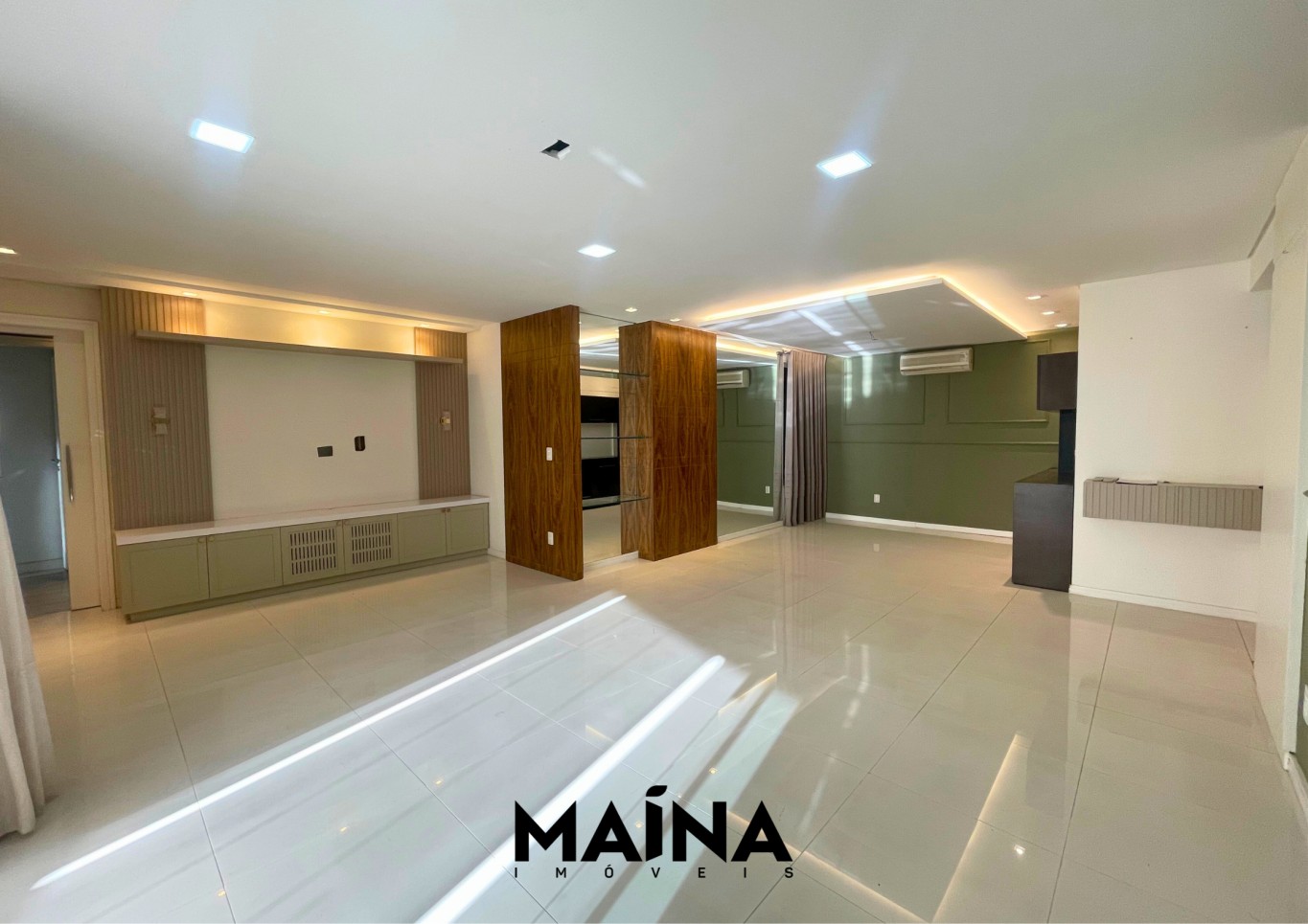 Apartamento de 3 quartos, 174m² no bairro Victor Konder, em Blumenau | Eu Corretor