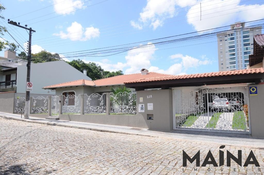 Casa de 4 quartos, 221m² no bairro Itoupava Norte, em Blumenau | Eu Corretor
