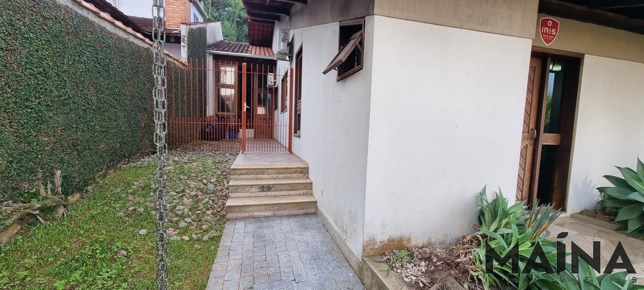 Casa de 4 quartos, 350m² no bairro Vila Nova, em Blumenau | Eu Corretor