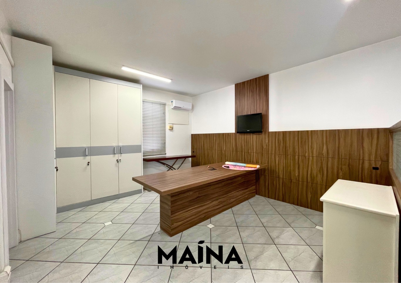 Sala Comercial de 232m² no bairro Centro, em Blumenau | Eu Corretor