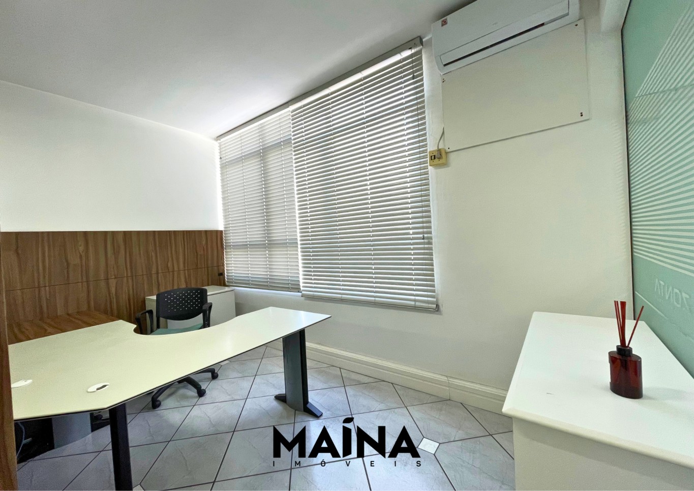 Sala Comercial de 232m² no bairro Centro, em Blumenau | Eu Corretor