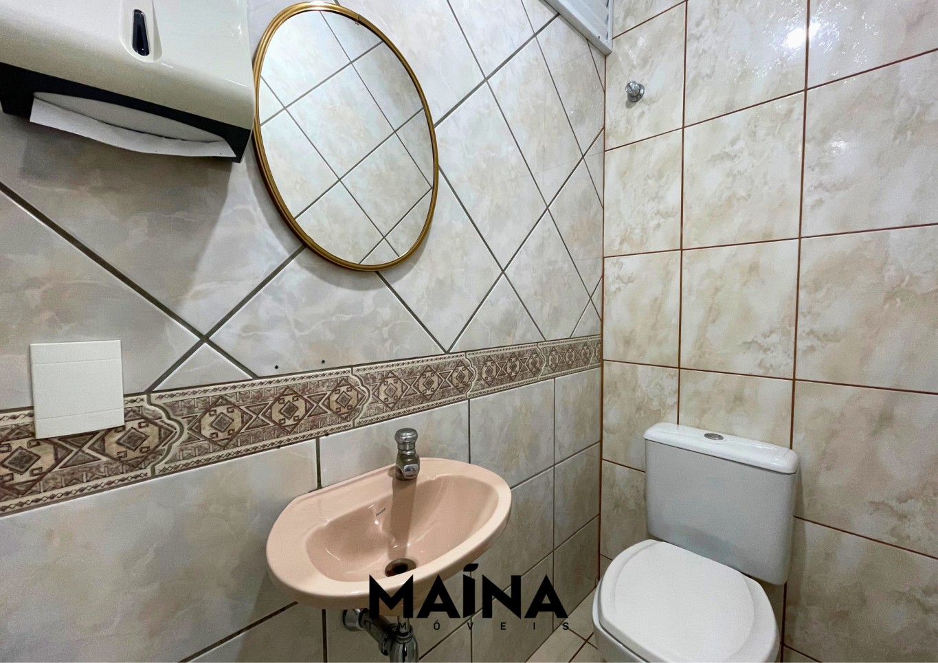 Sala Comercial de 232m² no bairro Centro, em Blumenau | Eu Corretor