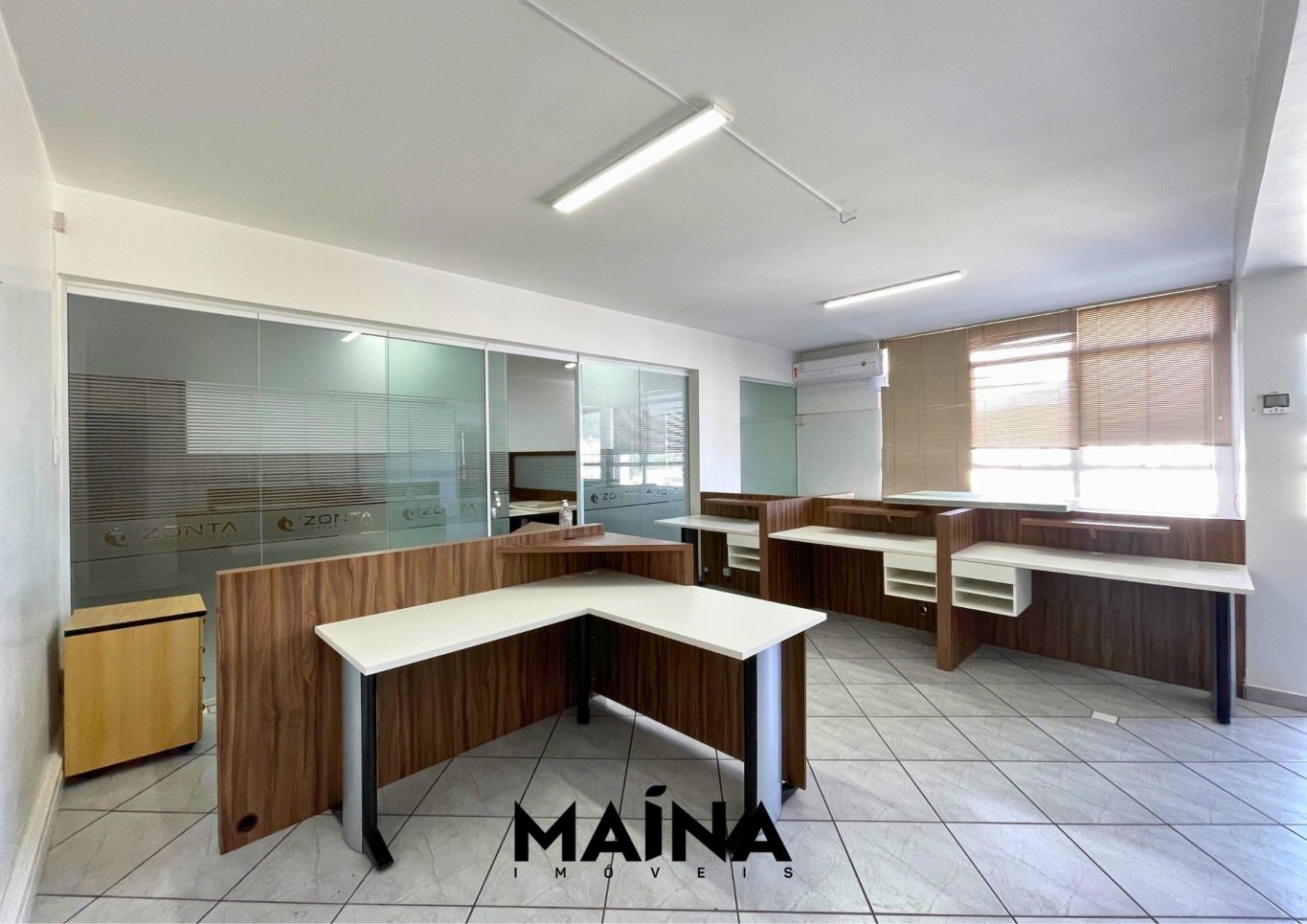 Sala Comercial de 232m² no bairro Centro, em Blumenau | Eu Corretor