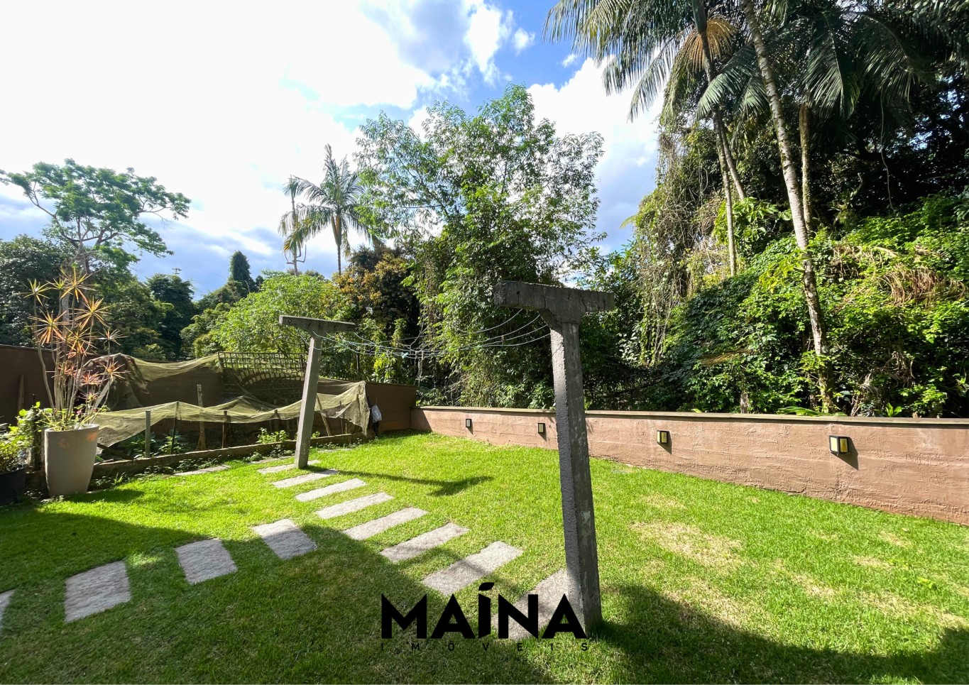 Casa de 4 quartos, 323m² no bairro Velha, em Blumenau | Eu Corretor
