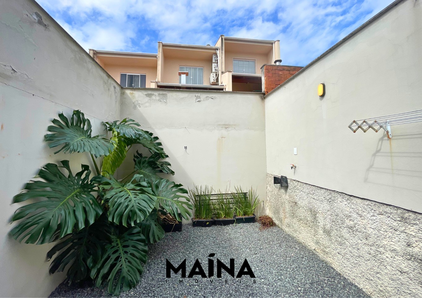 Sobrado de 2 quartos, 71m² no bairro Velha Central, em Blumenau | Eu Corretor