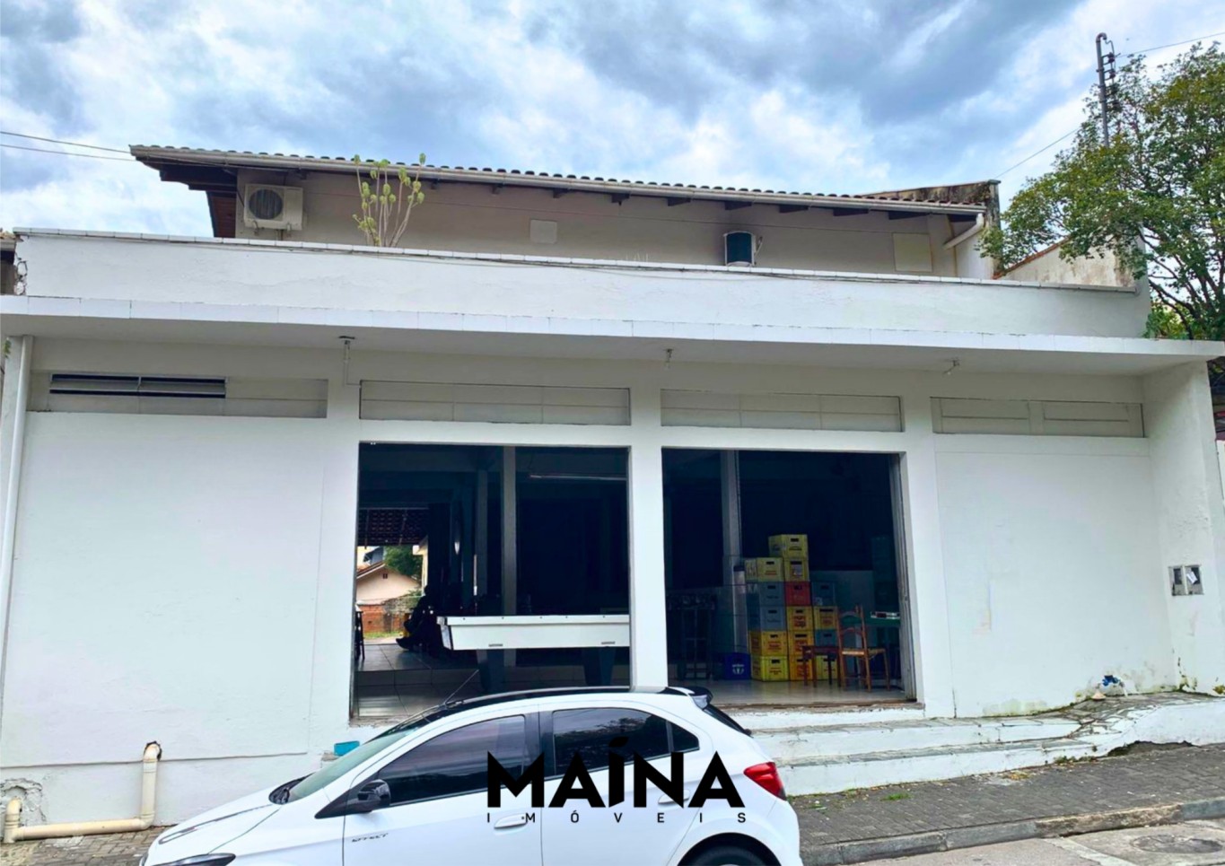 Excelente Oportunidade de Investimento - Imóvel Comercial com Renda Ativa no Bairro Água Verde — foto 4