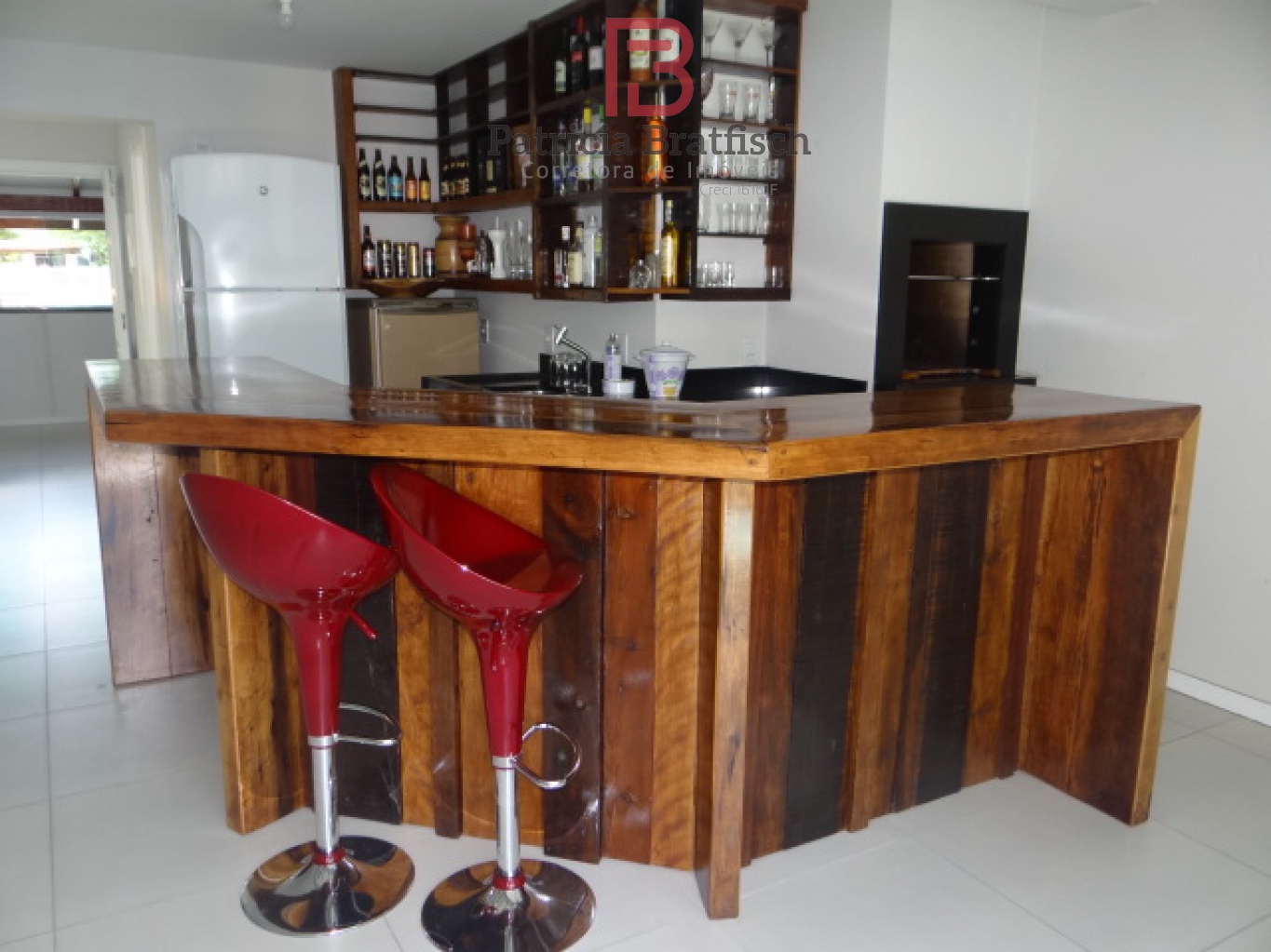 Bar/churrasqueira