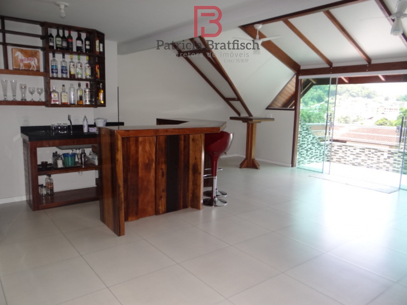 Area festas com sacada