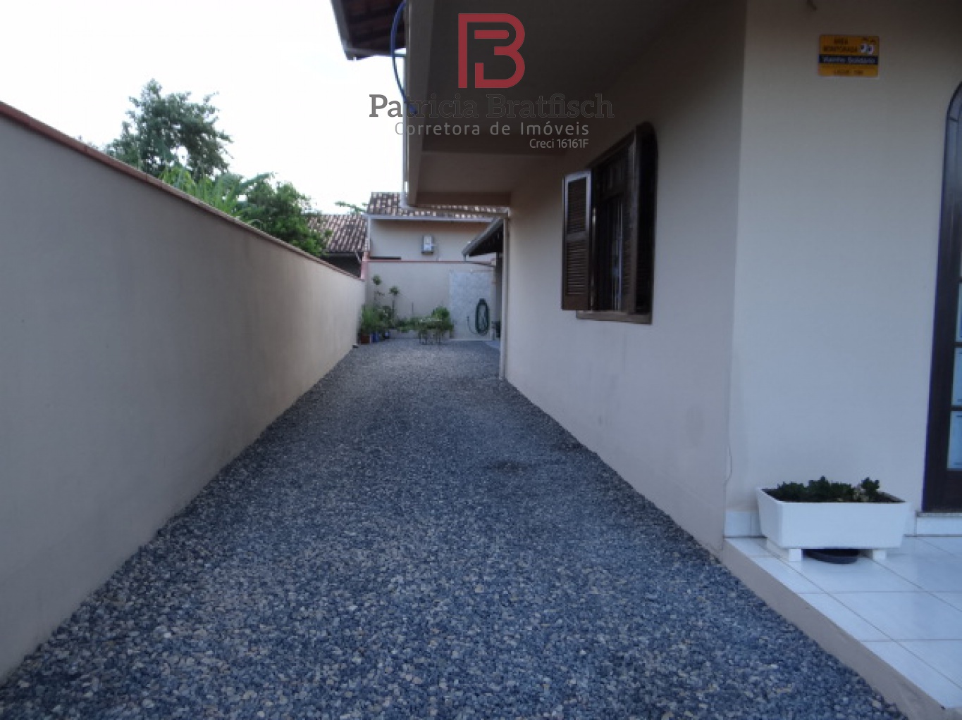 Acesso garagens