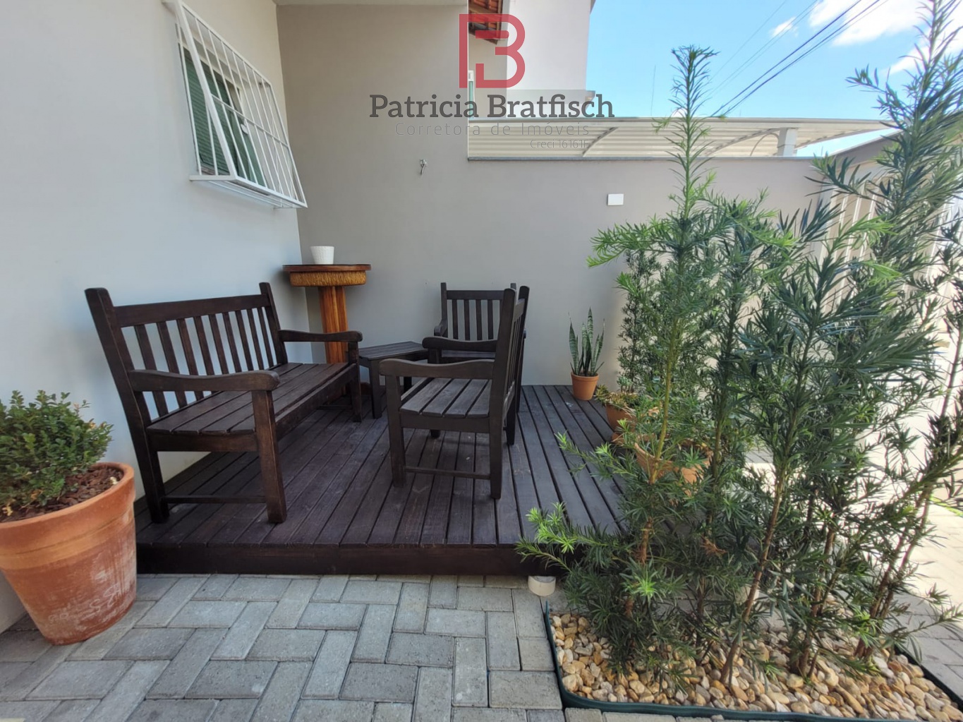 Deck frontal