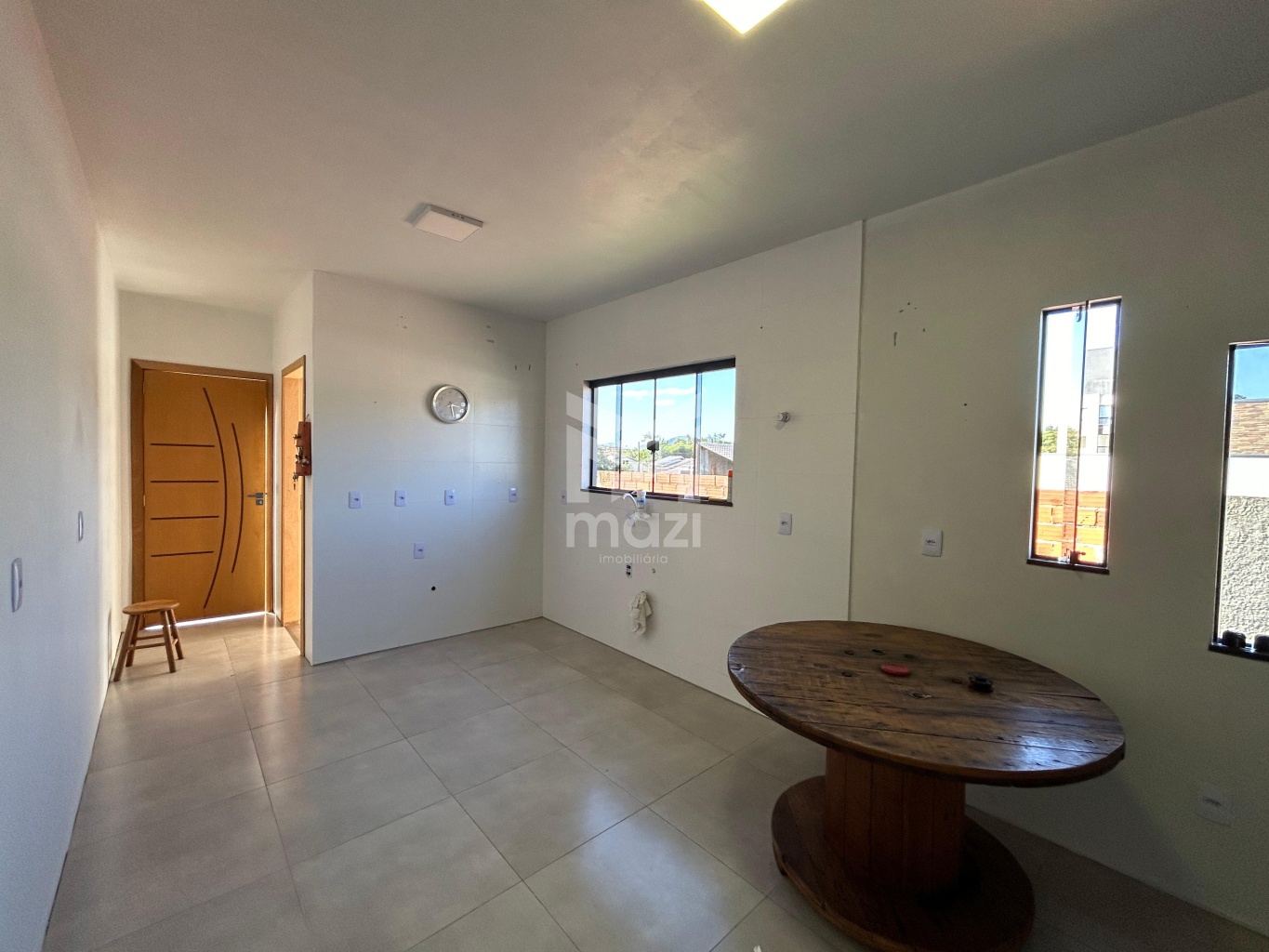 Casa com 03 dormitórios sendo 01 suíte l Joao Paulo ll — foto 3