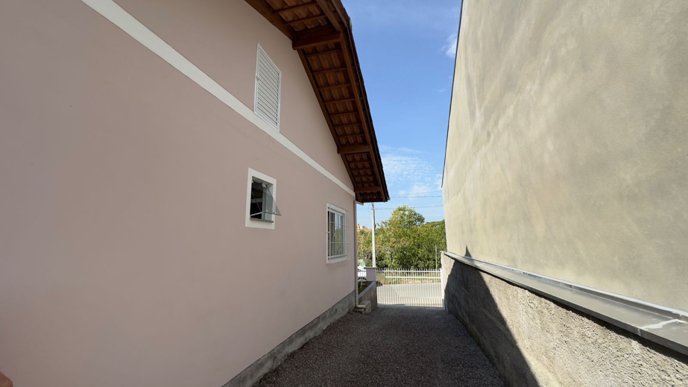 Casa 2 Dormitórios com Amplo Terreno | João Paulo II, Indaial — foto 4