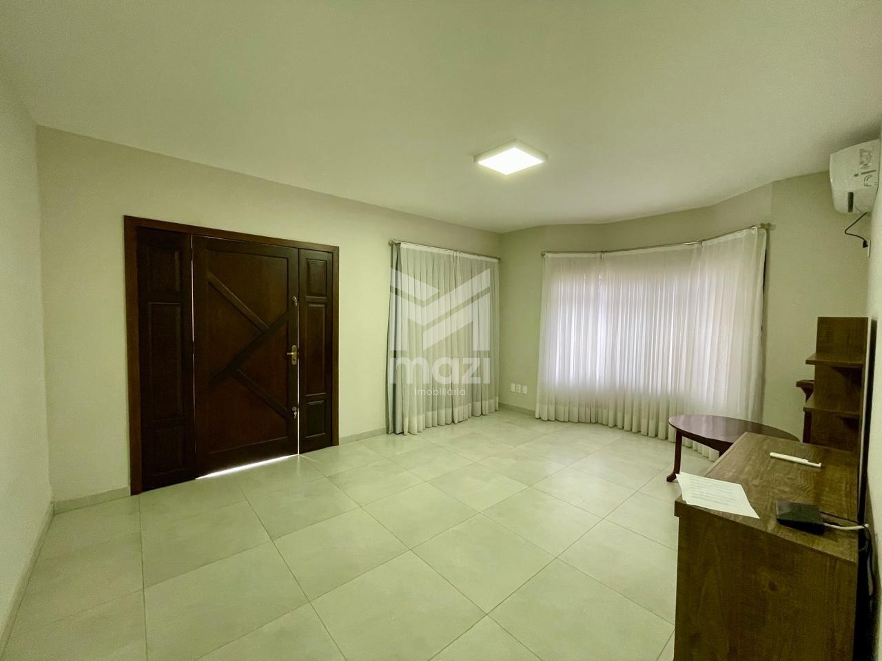 Excelente oportunidade, casa com 3 quartos e com 169,00 m na Avenida Pioneiros. — foto 6