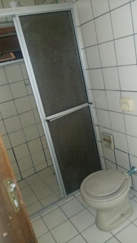 ALUGUE SEM FIADOR! Quitinete Mobiliado no Bairro Água Verde! — foto 5